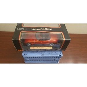 Maisto Dodge Concept Vehicle 1:18